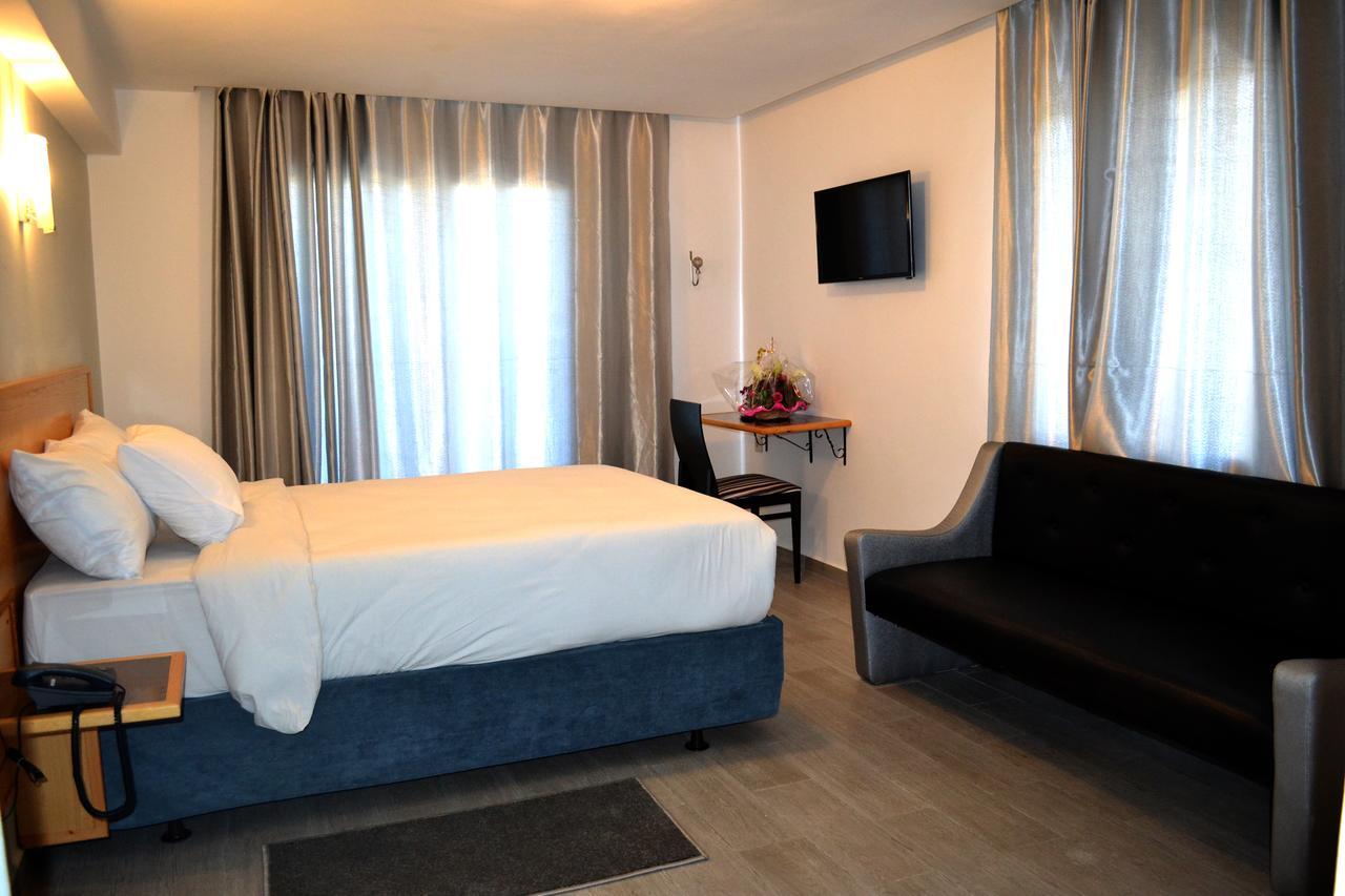 Hotel Centre Ville アル・ジャディーダ エクステリア 写真